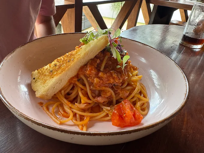 Hand-rolled pasta